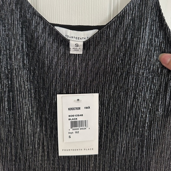 NWT Shimmery Maxi Dress - Picture 4 of 5